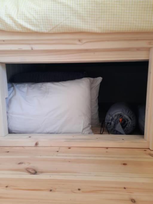 Dinky'S Den Apartment โคเวอร์แรค ภายนอก รูปภาพ